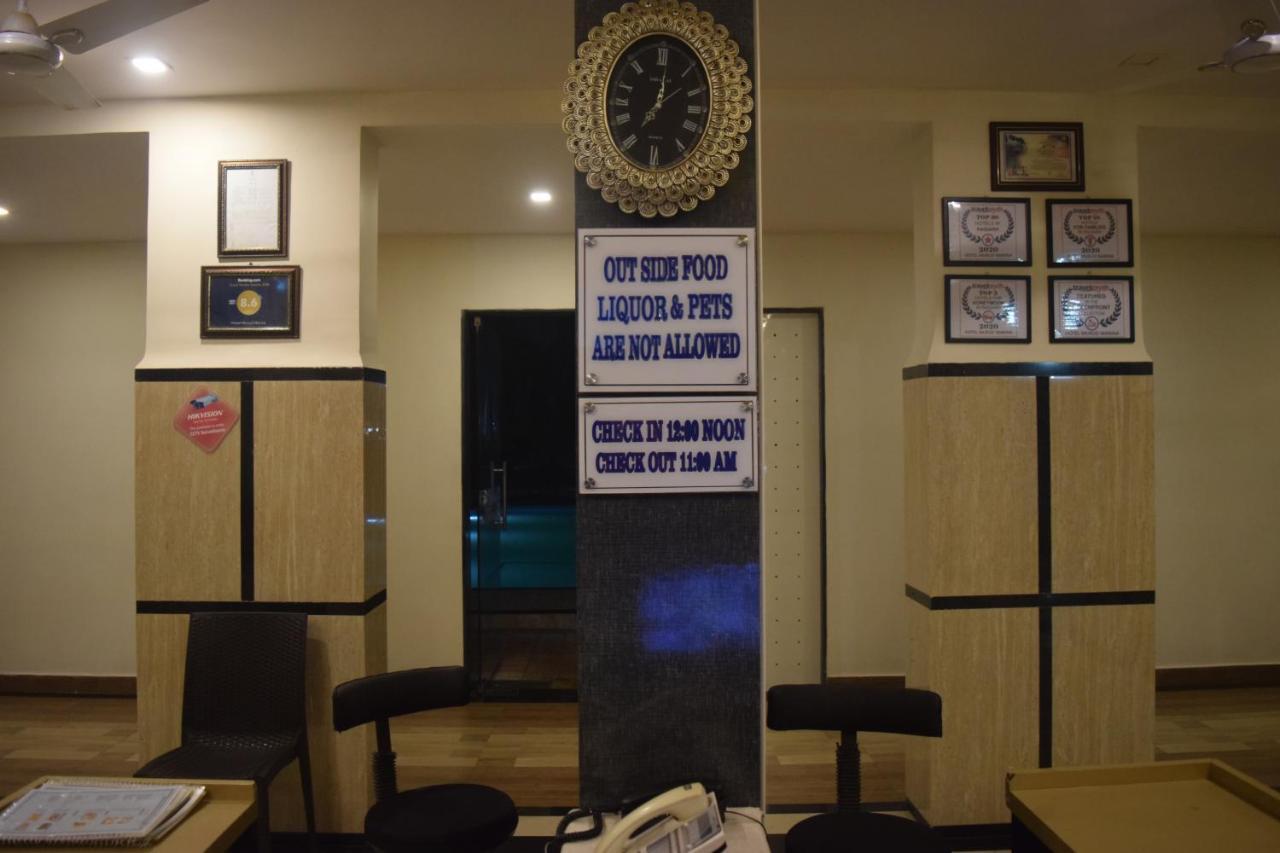 Hotel Murud Marina Esterno foto