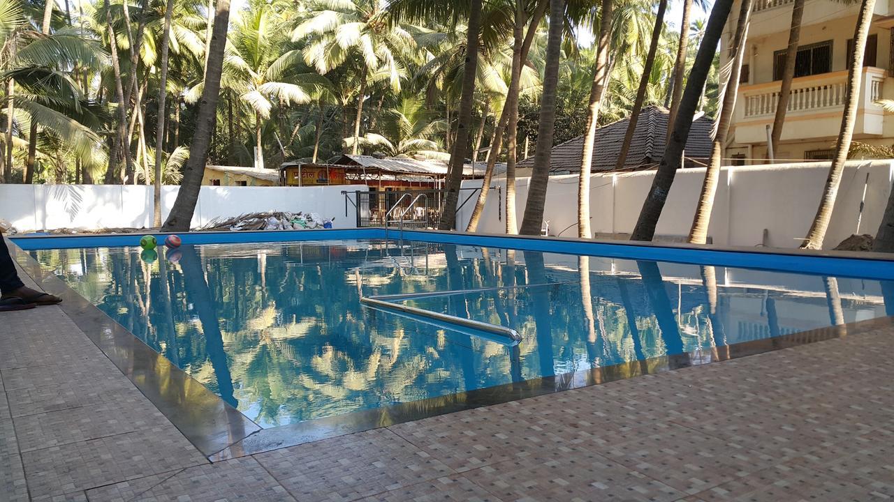 Hotel Murud Marina Esterno foto