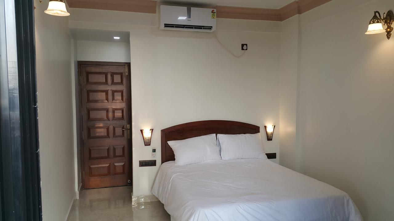 Hotel Murud Marina Esterno foto